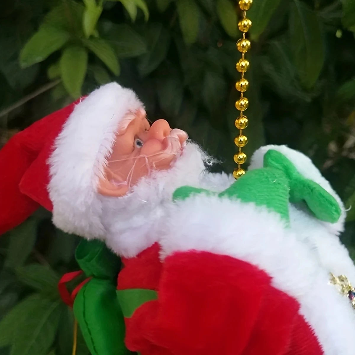 SantaAscend™